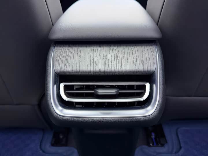 Changan CS75 PLUS 2025 UItra 2.0 T — фото 21
