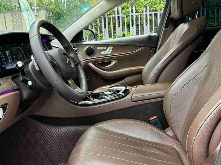 Mercedes-Benz E-Class 2017 E 320 L 4 MATIC — фото 9