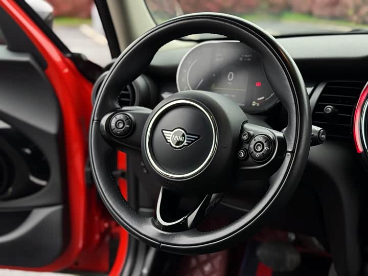 MINI Hatch — фото 15