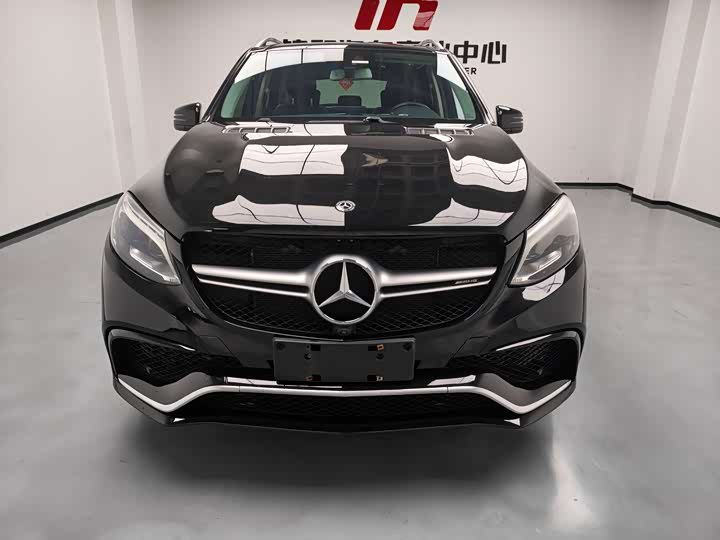 Mercedes-Benz GLE 2019 GLE 320 4 MATIC Luxury — фото 2