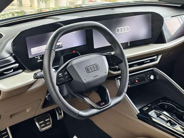 Audi Q5L 2026 2.0 T Luxury — фото 8