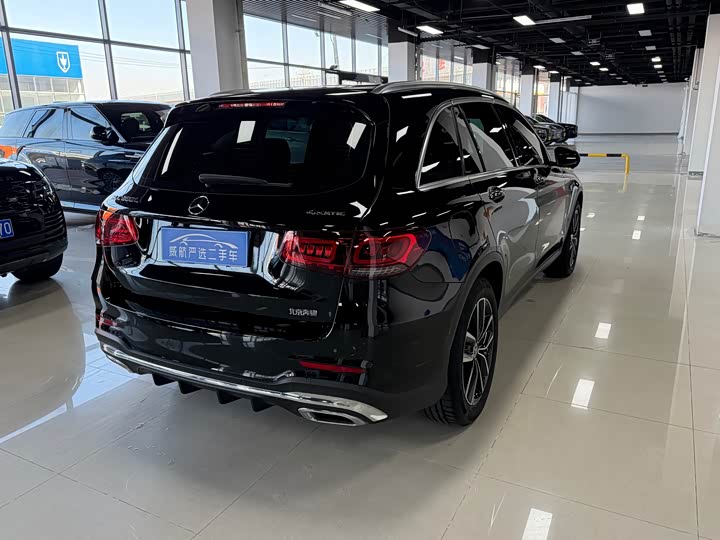 Mercedes-Benz GLC 2021 GLC 260 L 4 MATIC Luxury — фото 4