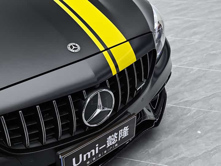 Mercedes-Benz C-Class 2021 AMG C 63 — фото 6