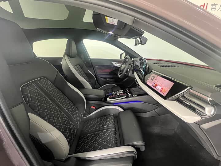 Audi A5L 2026 2.0 T quattro — фото 15