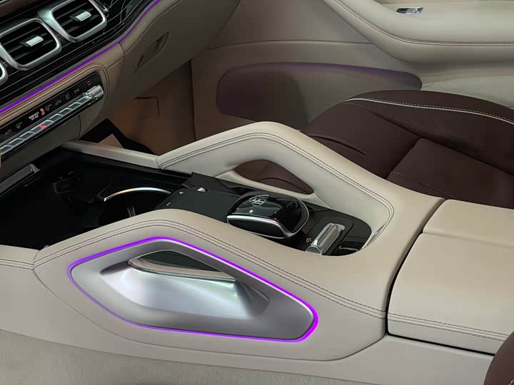 Mercedes-Benz GLS 2023 GLS 450 4 MATIC Luxury — фото 29