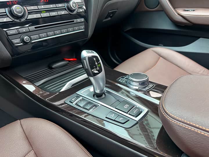 BMW X4 2014 x Drive 20i X — фото 12