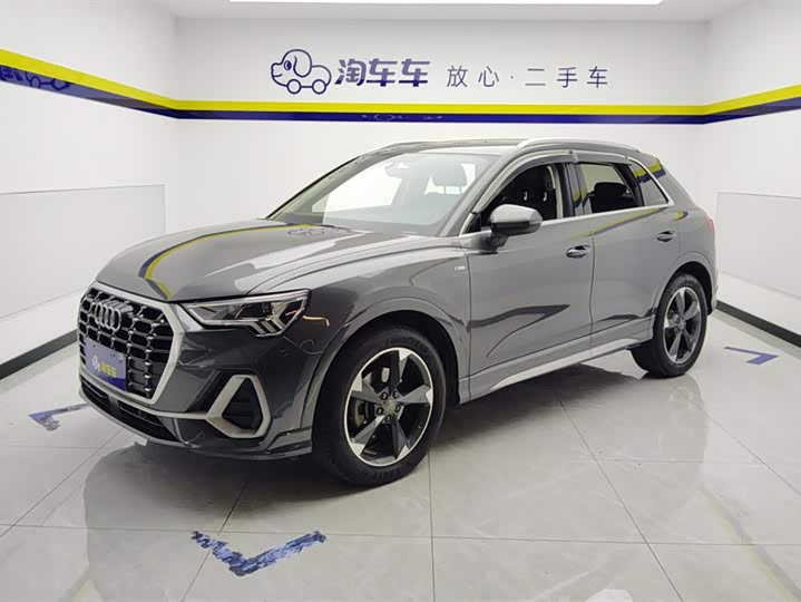 Audi Q3 2019 40 TFSI