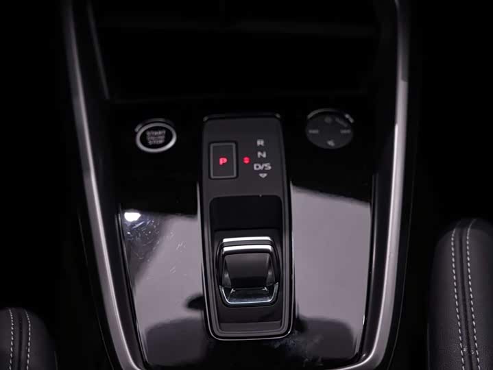 Audi A3 2023 Sportback 35 TFSI Sport — фото 15