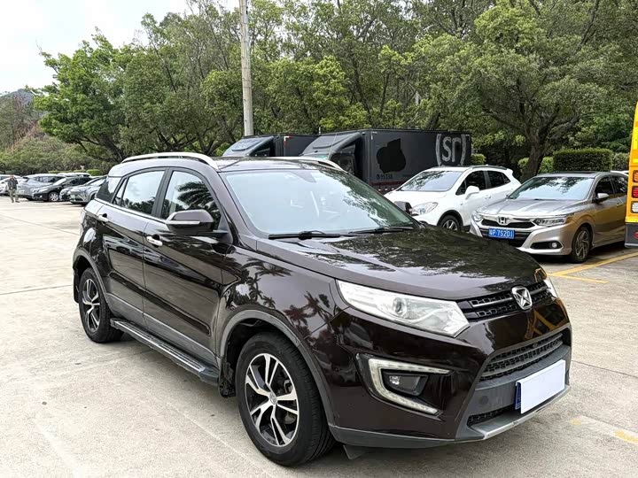 JMC Yusheng S330 2016 1.5 L GTDi AT 2 WD — фото 3