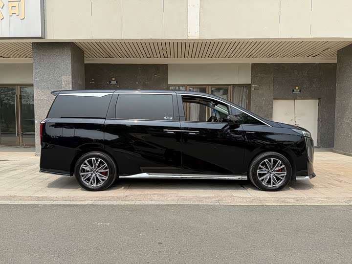 Trumpchi M8 2024 400 T — фото 5