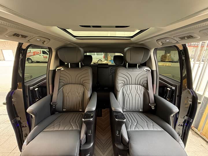 Trumpchi M8 2024 400 T — фото 14