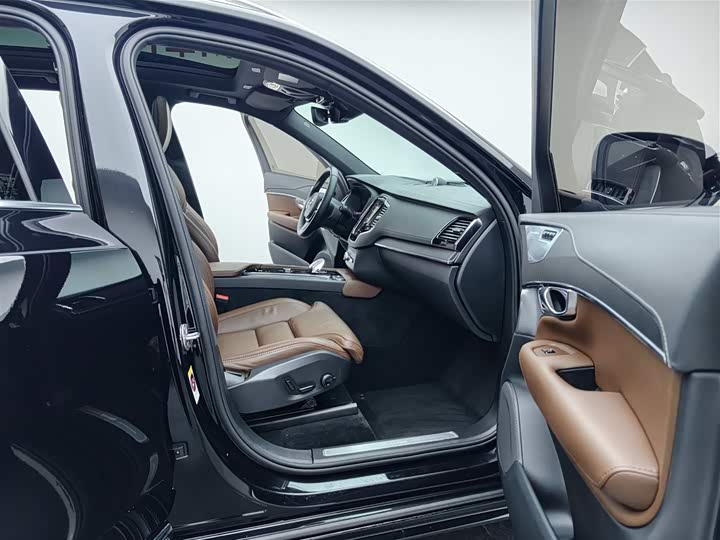 Volvo XC90 Hybrid 2022 E Hybrid T 8 7 — фото 24