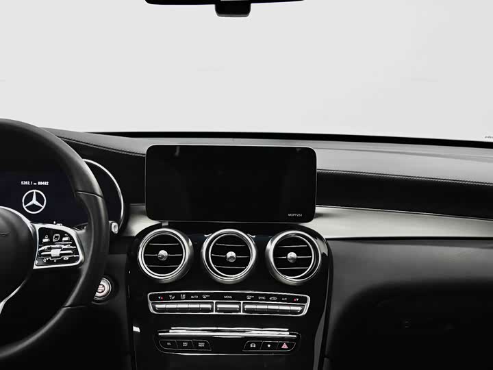 Mercedes-Benz GLC 2020 GLC 260 L 4 MATIC — фото 29