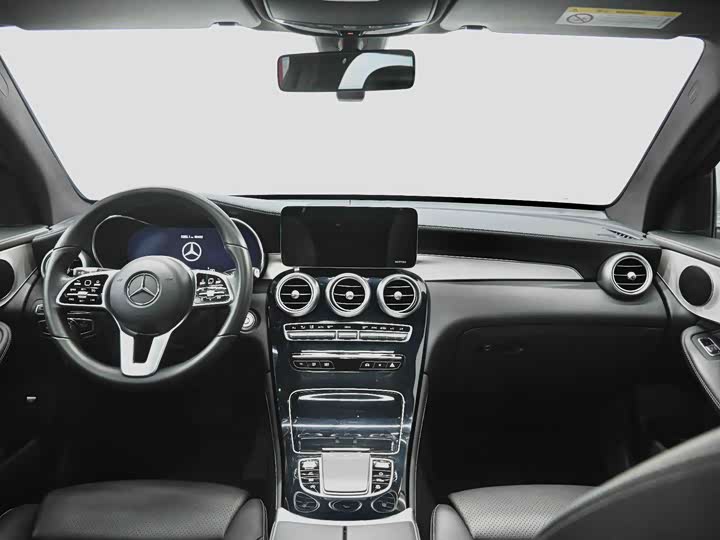 Mercedes-Benz GLC 2020 GLC 260 L 4 MATIC — фото 28