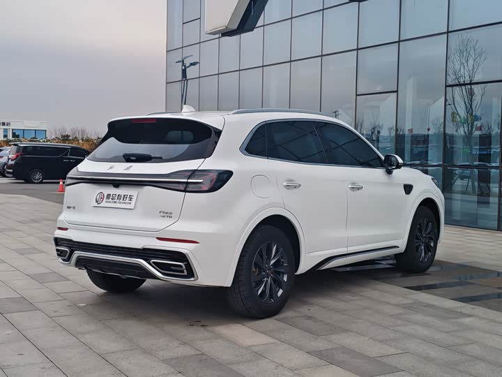 Hongqi HS5 2023 2.0 T Pro — фото 6