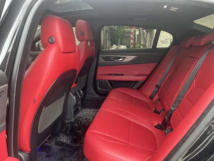 Jaguar XEL 2020 2.0 T 200 PS R-DYNAMIC S — фото 8