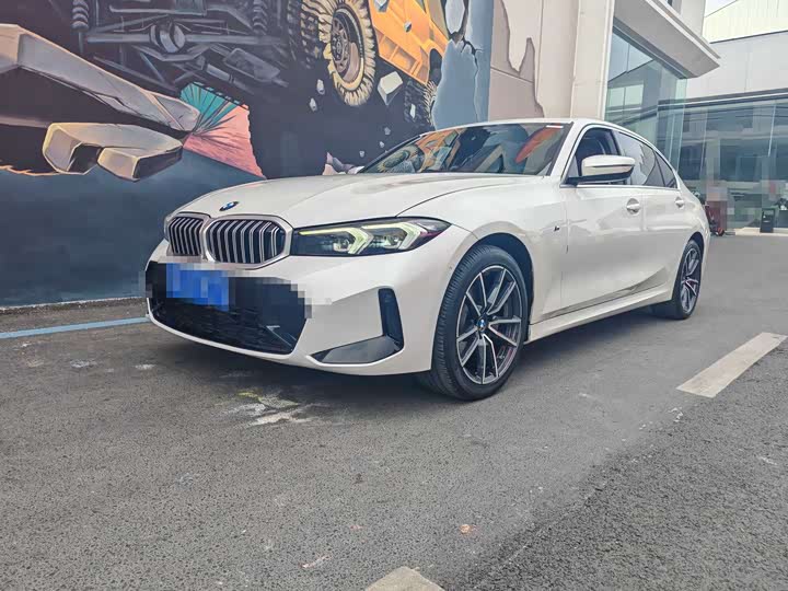 BMW 3-Series 2023 320 Li M