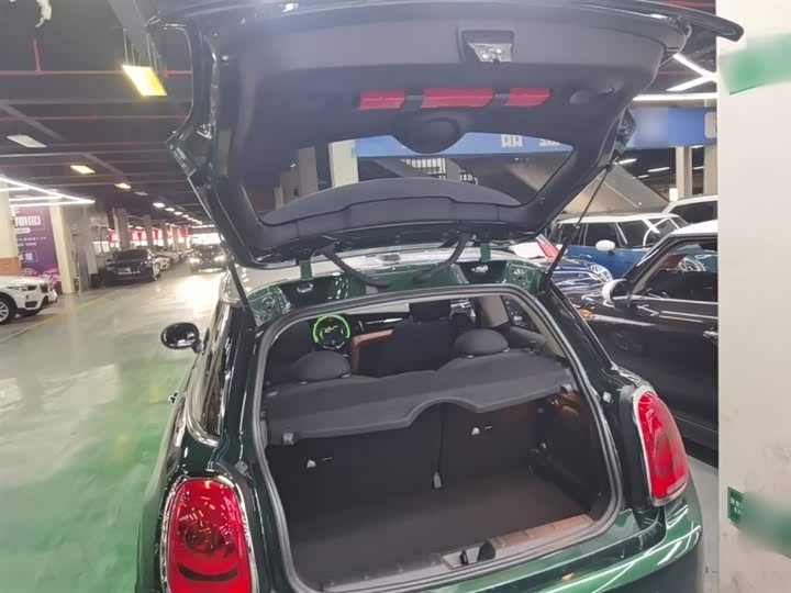 MINI Hatch — фото 19