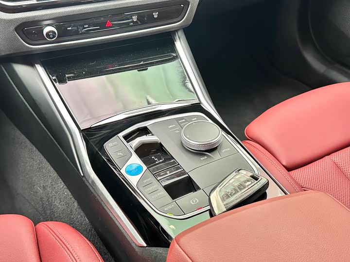 BMW i 4 2023 e Drive 35 — фото 9