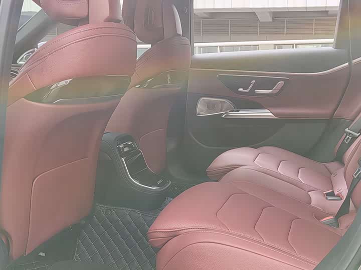 Mercedes-Benz E-Class 2024 E 300 L Sport — фото 15