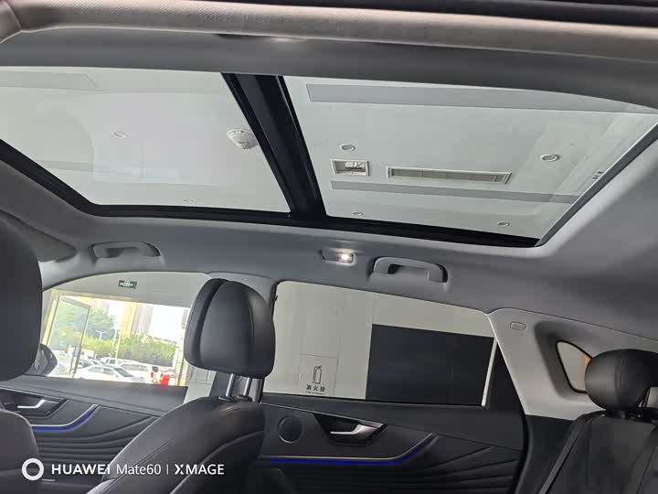 Hongqi HS5 2023 2.0 T Pro — фото 13