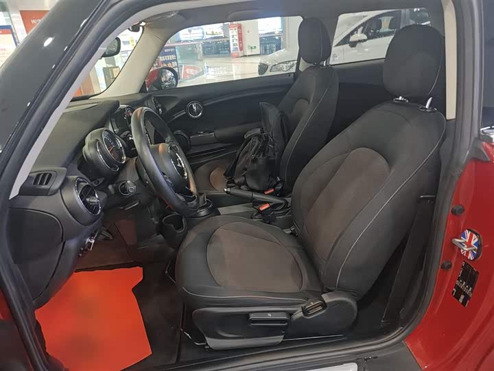 MINI Hatch — фото 12