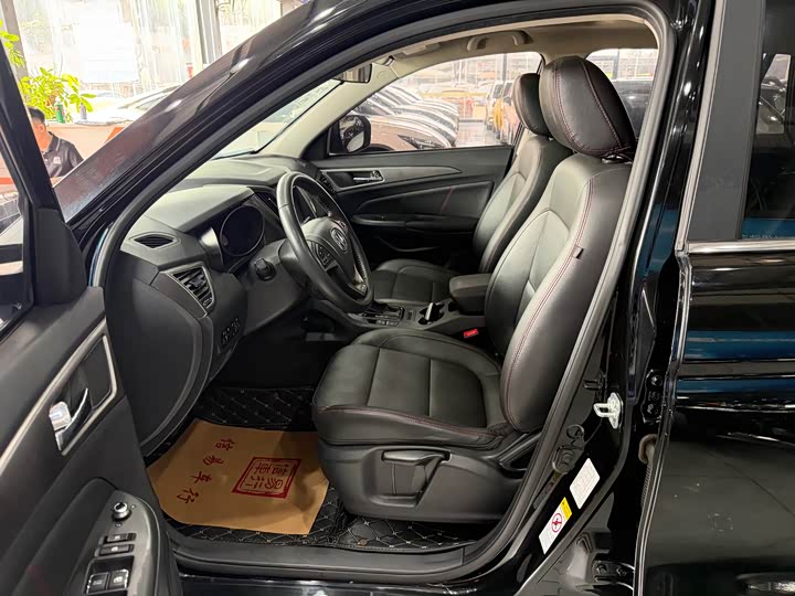 Changan CS75 2016 1.8 T ATElite IV — фото 10
