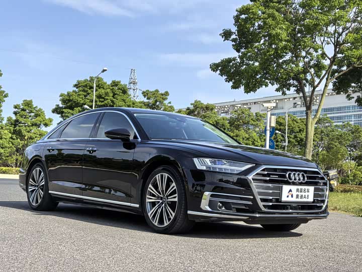 Audi A8 2021 A 8 L 55 TFSI quattro Premium — фото 3