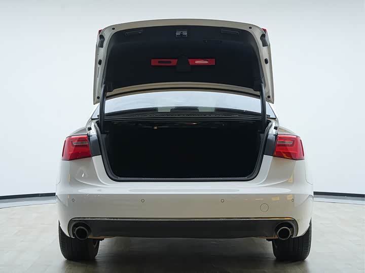 Audi A6L 2014 30 FSI Comfort — фото 19