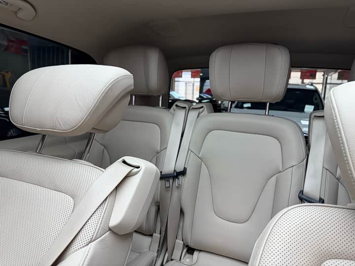 Mercedes-Benz V-Class 2017 V 260 — фото 36