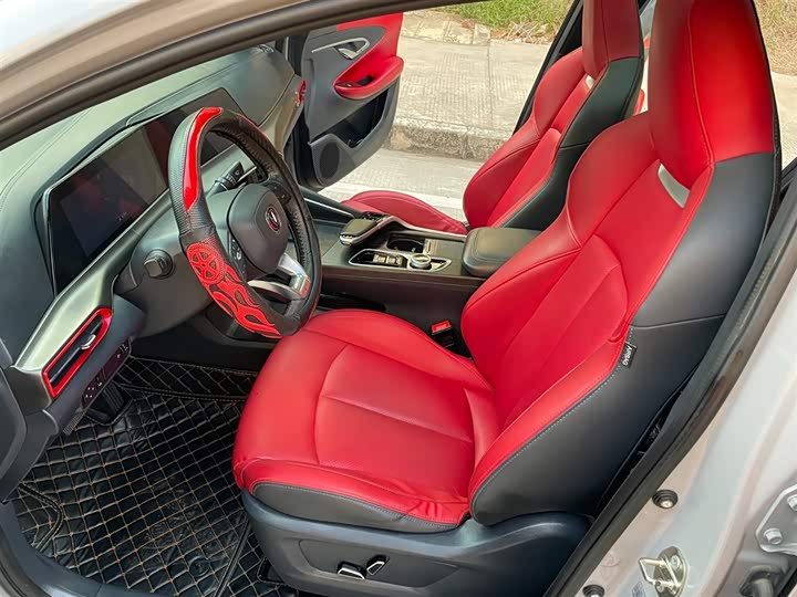 Changan UNI-T 2022 1.5 T Premium — фото 10
