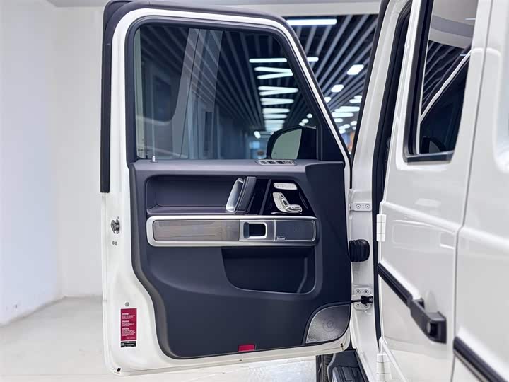 Mercedes-Benz G-Class 2020 G 500 — фото 14