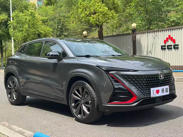 Changan UNI-T 2022 1.5 T Flagship — фото 3