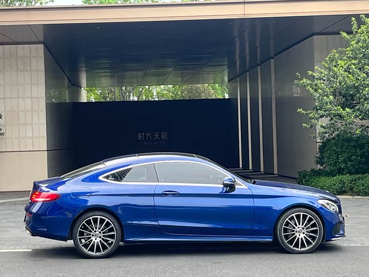 Mercedes-Benz C-Class — фото 10