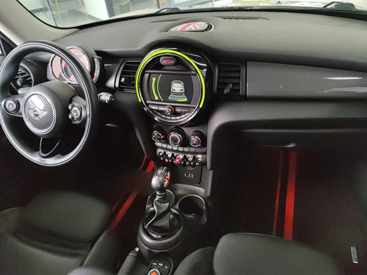 MINI Hatch — фото 12