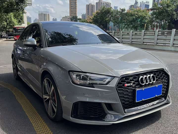 Audi RS3 2017 RS 3 2.5 T Limousine — фото 2