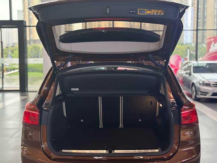 BMW X1 2018 x Drive 25 Li Luxury — фото 15