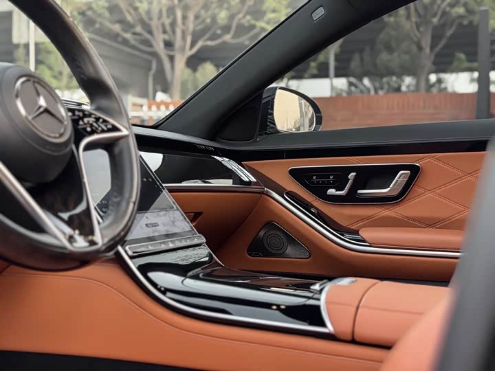 Maybach S-Class 2023 S 480 4 MATIC — фото 6