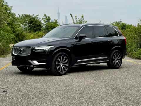Volvo XC90 2022 B 6 7 — фото 31