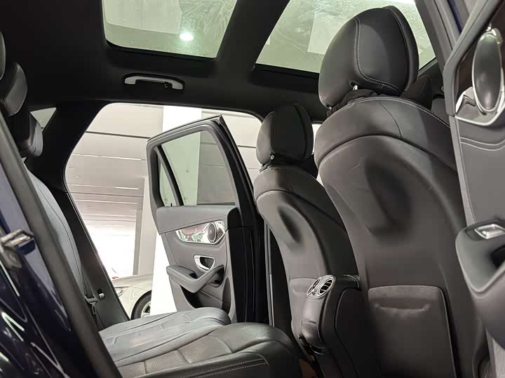 Mercedes-Benz GLC 2018 GLC 260 4 MATIC Luxury — фото 9