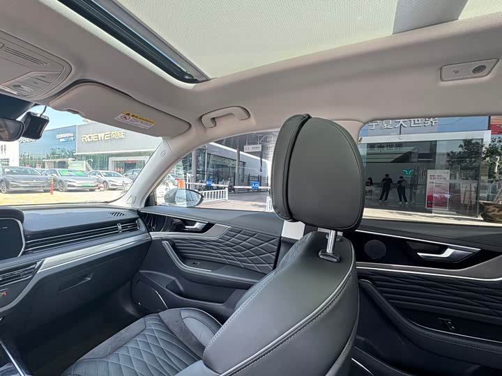 Hongqi HS5 2023 2.0 T 4 WD Pro — фото 17