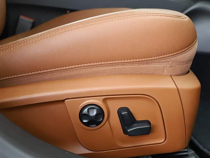 Maserati Ghibli 2018 3.0 T — фото 15