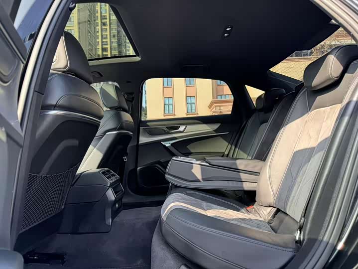 Audi A6L 2022 40 TFSI — фото 11