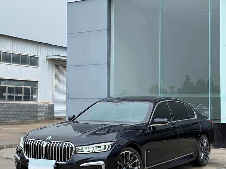 BMW 7-Series 2021 730 Li M — фото 3