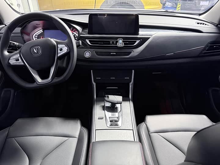 Changan CS75 2024 1.5 T DCTPremium — фото 14