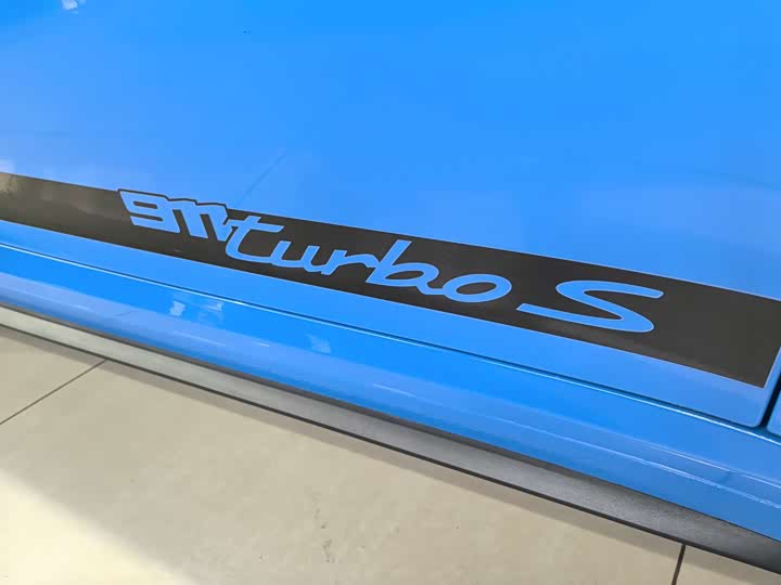 Porsche 911 2023 Turbo S Cabriolet 3.7 T — фото 13