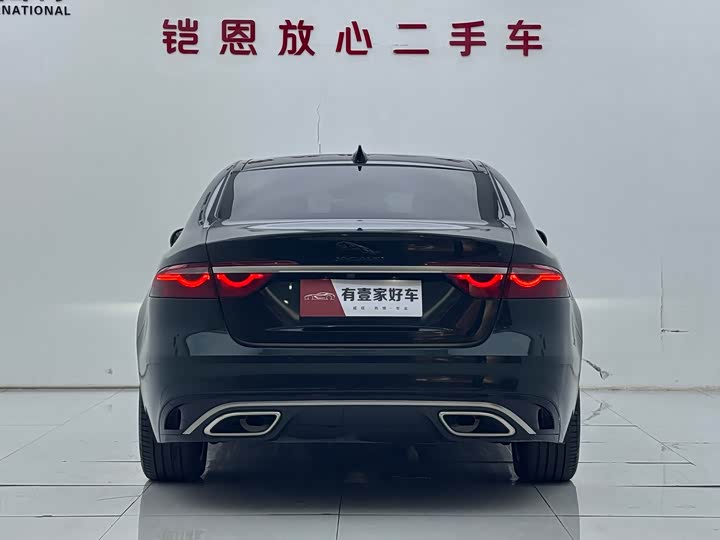 Jaguar XFL 2023 XFL 2.0 T P 250 2 WD — фото 5