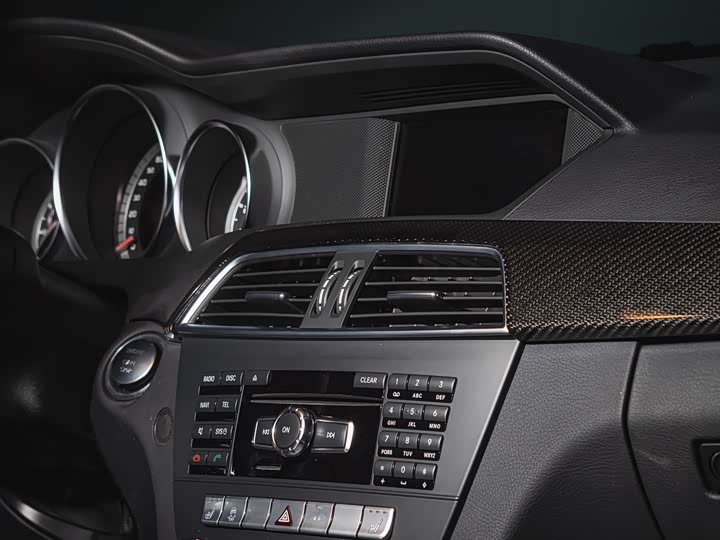 Mercedes-Benz C-Class 2018 AMG C 63 Blackseries — фото 15