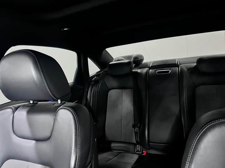 Audi A6L 2023 45 TFSI quattro — фото 10
