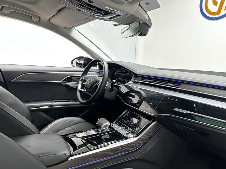Audi A8 2023 A 8 L 50 TFSI quattro — фото 16